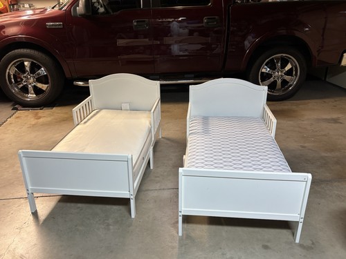 Toddler bed with - bed, mattress